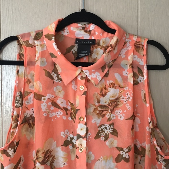 Metaphor Sleeveless Blouse Peach - Picture 3 of 3